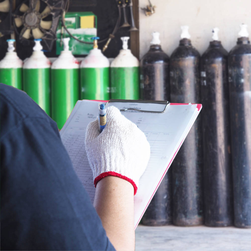 Performing inventory on medical gases